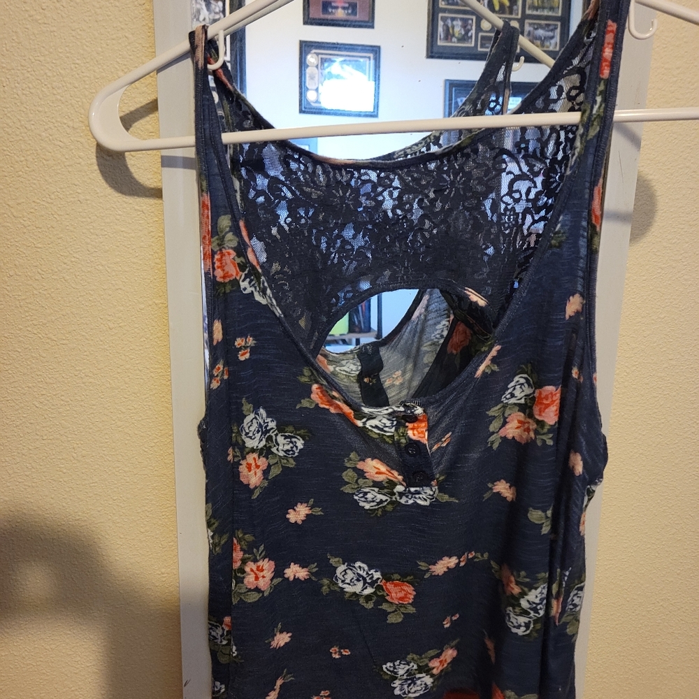 Crop tank